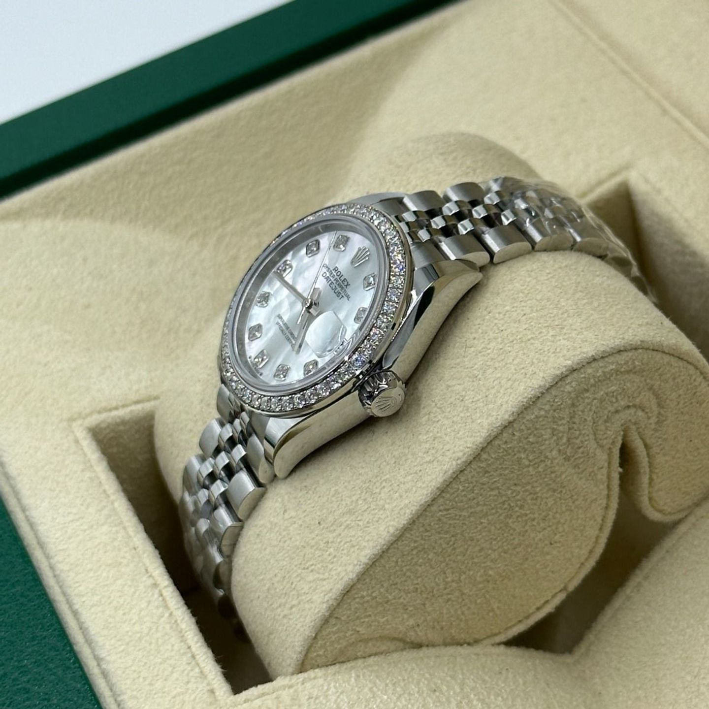 Rolex Lady-Datejust 279384RBR (2024) - Pearl dial 28 mm Steel case (6/8)