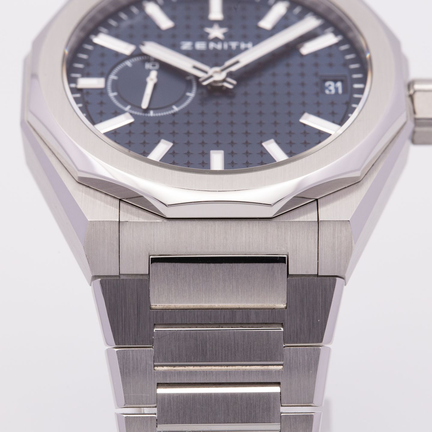 Zenith Defy Skyline 03.9300.3620/51.I001 (2022) - Blue dial 41 mm Steel case (5/8)