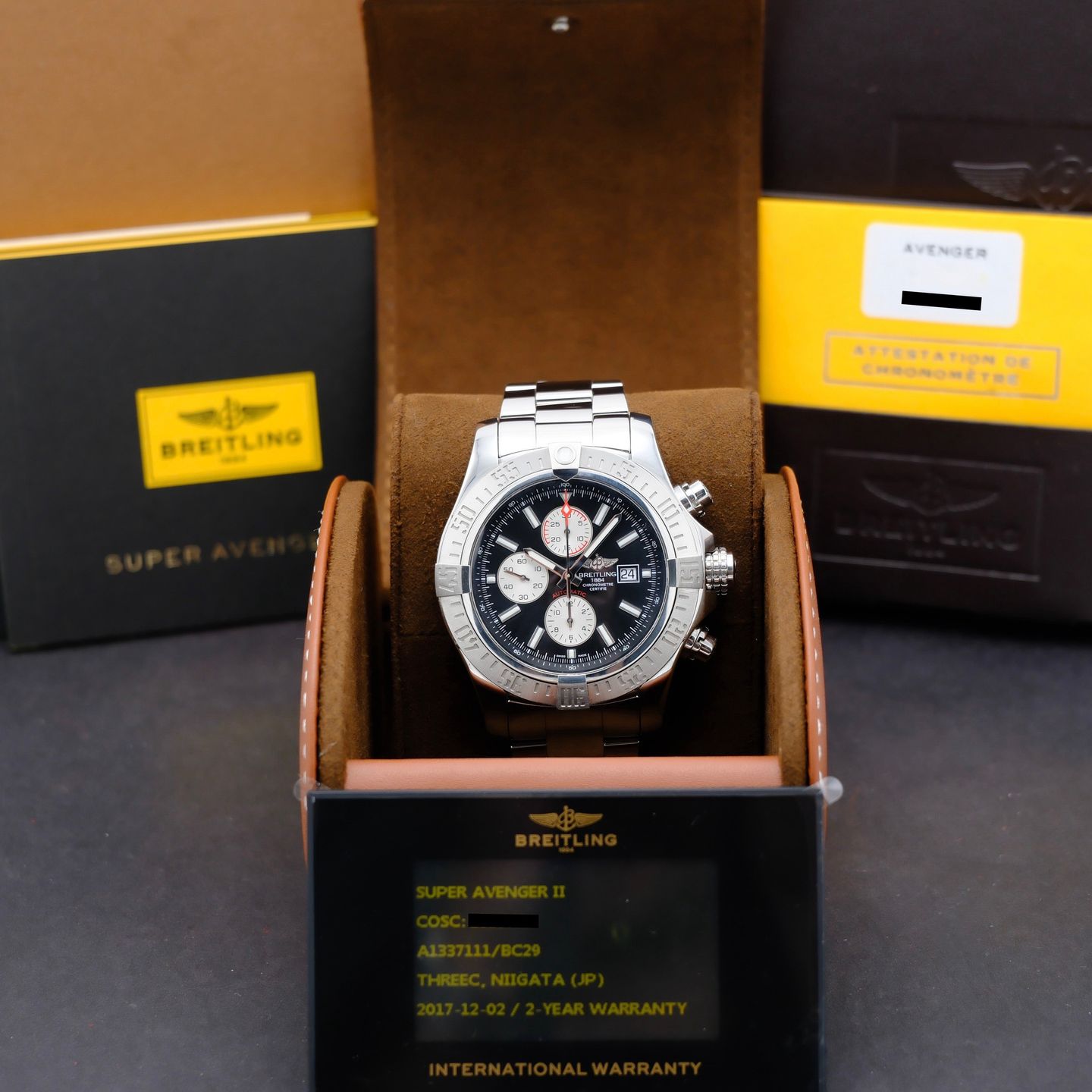 Breitling Super Avenger II A13371 (2017) - 48 mm Steel case (3/8)
