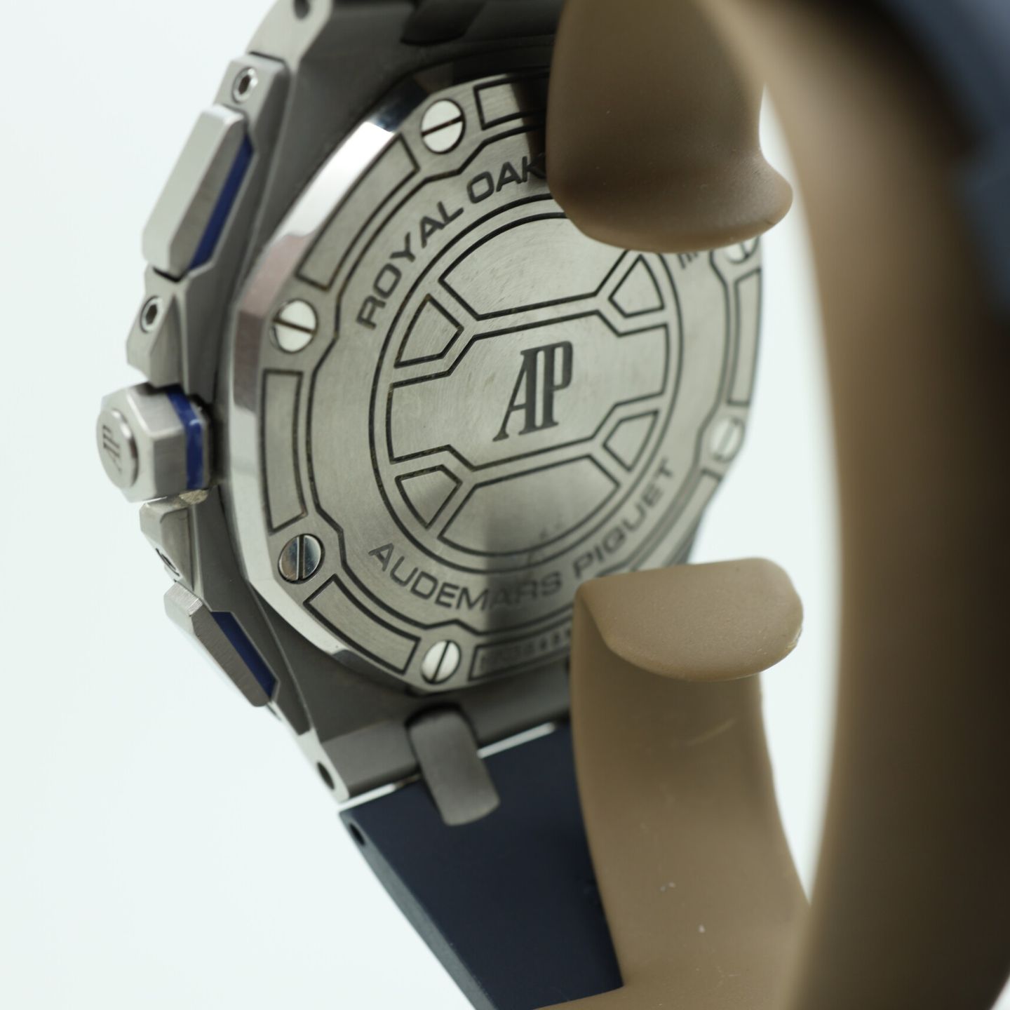 Audemars Piguet Royal Oak Offshore Chronograph 2648TI.OO.A027CA.01 (2020) - 43mm Titanium (5/8)