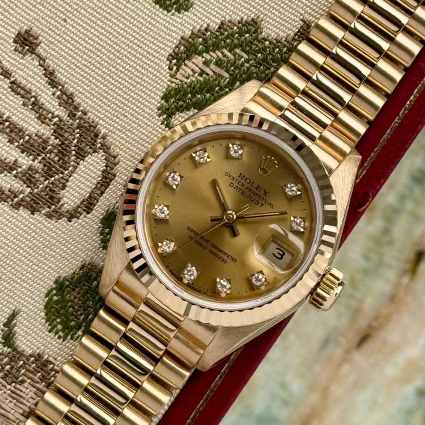 Rolex Lady-Datejust 69178G (1988) - Gold dial 26 mm Yellow Gold case (8/8)