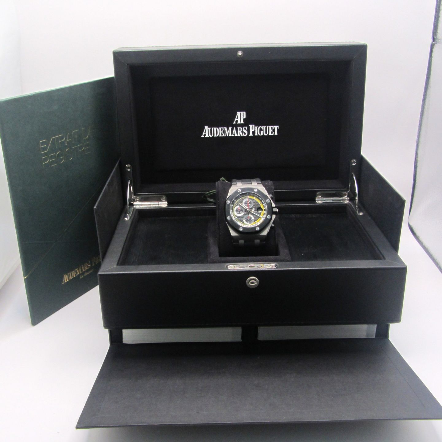 Audemars Piguet Royal Oak Offshore Chronograph 26207IO.OO.A002CA.01 - (4/6)