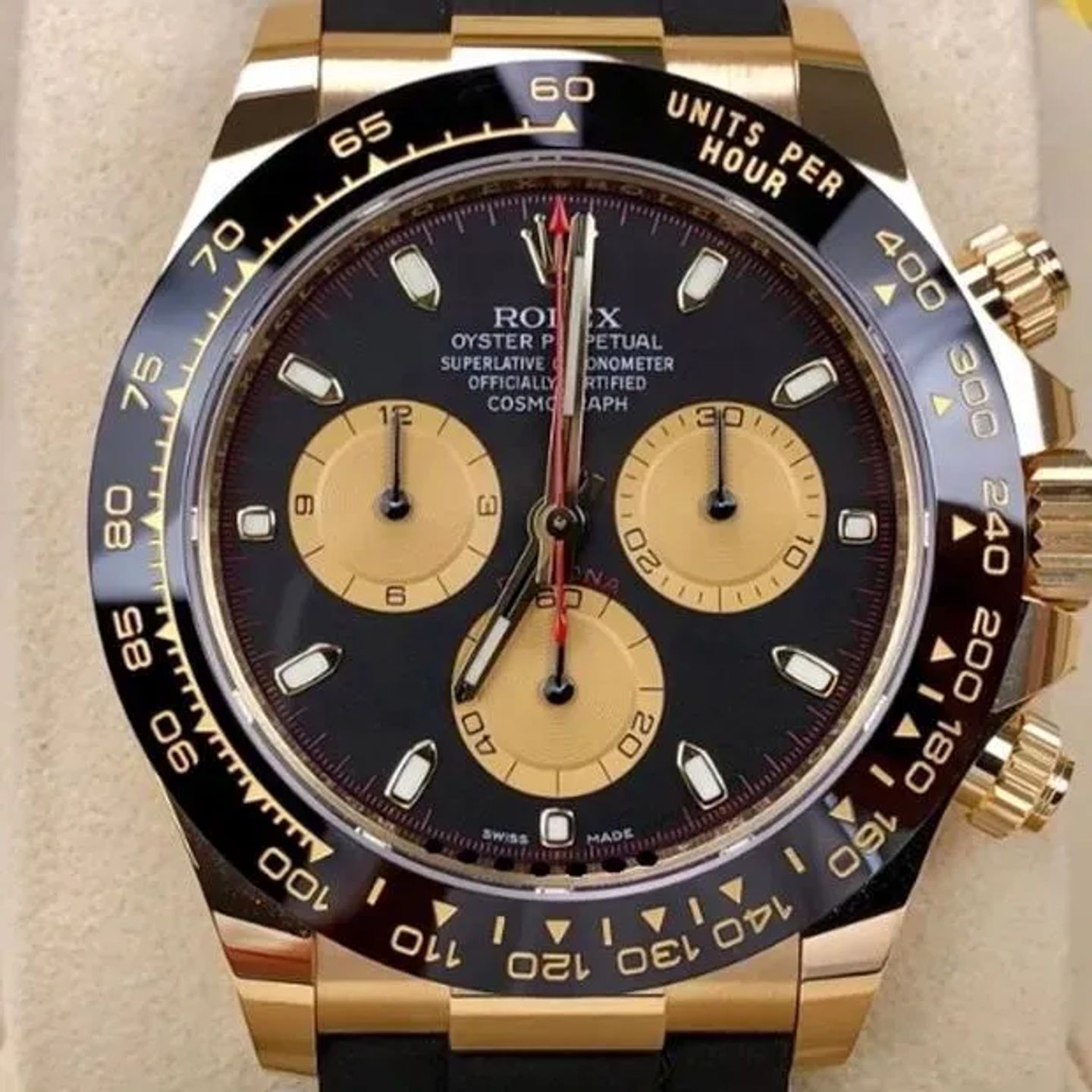 Rolex Daytona 116518LN (2023) - Zwart wijzerplaat 40mm Geelgoud (2/4)