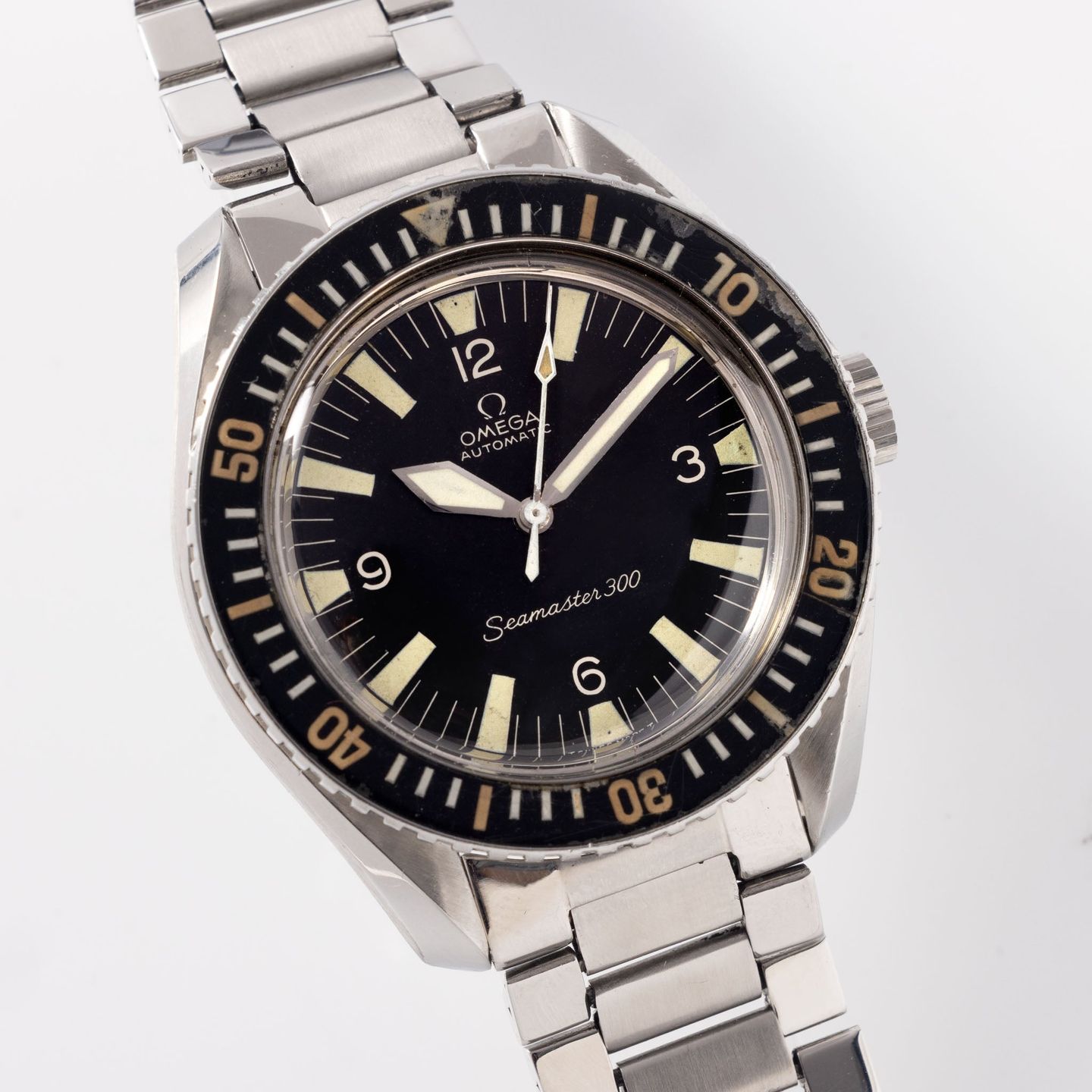 Omega Seamaster 300 165.024 (1968) - Black dial 42 mm Steel case (4/8)