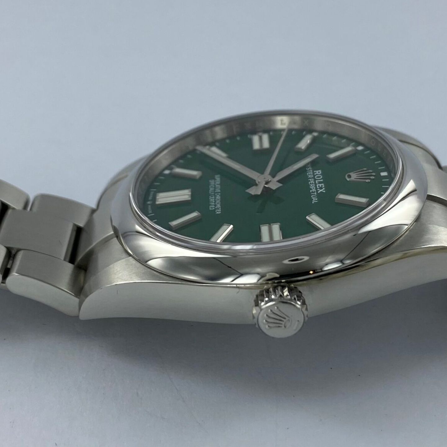 Rolex Oyster Perpetual 41 124300 (2020) - Green dial 41 mm Steel case (4/8)