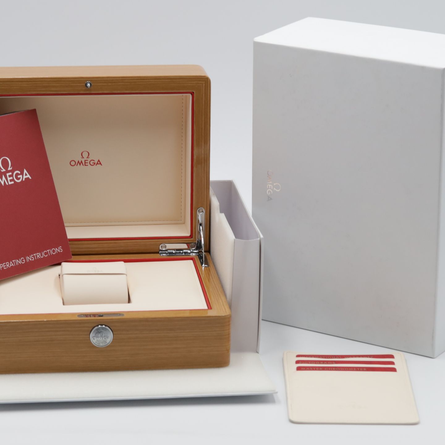 Omega Seamaster Diver 300 M 210.30.42.20.04.001 (Unknown (random serial)) - White dial 42 mm Steel case (8/8)