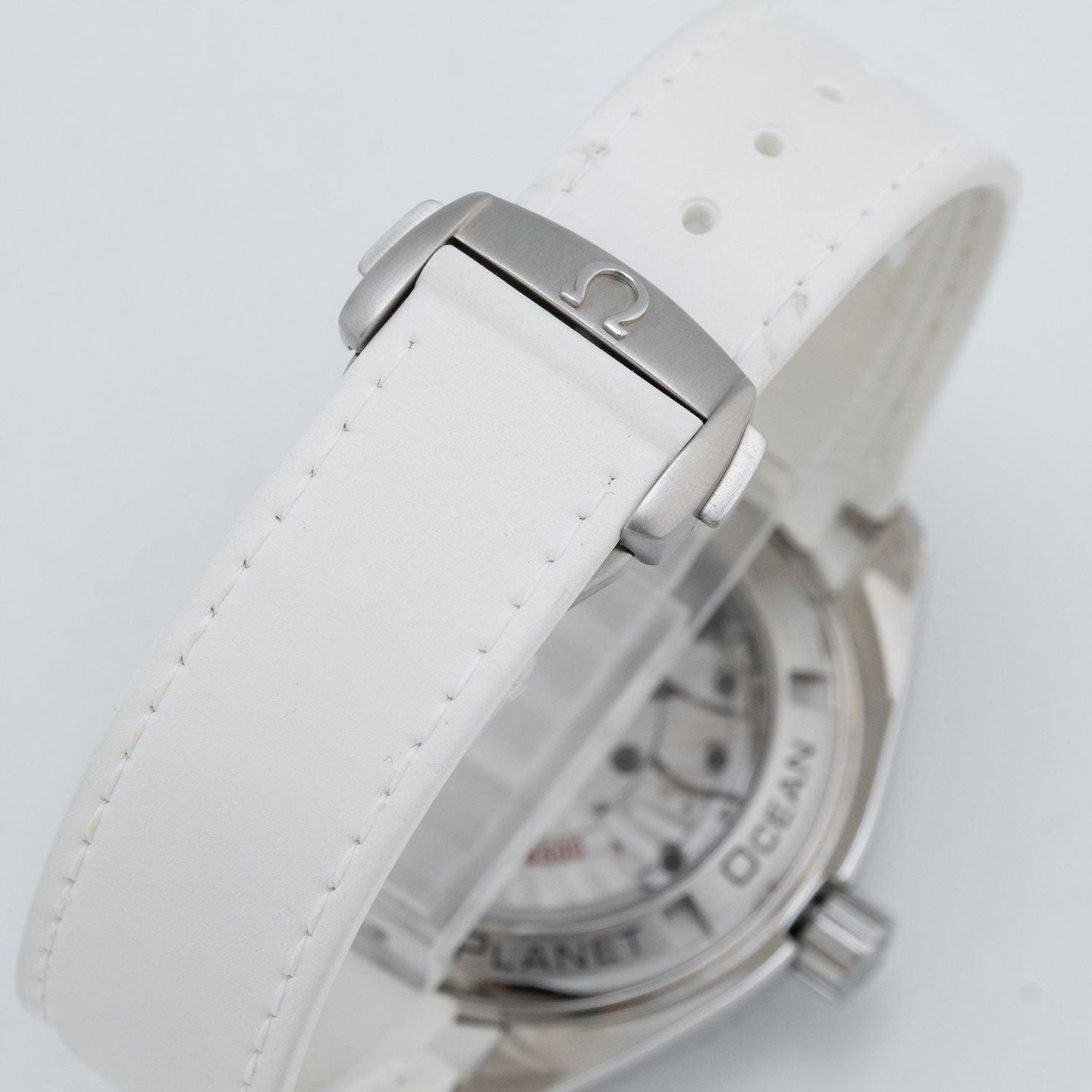 Omega Seamaster Planet Ocean 232.32.42.21.04.001 - (3/6)