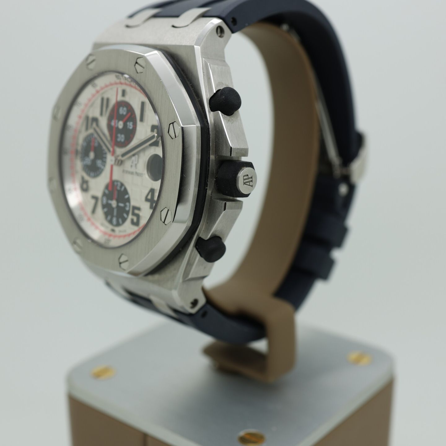 Audemars Piguet Royal Oak Offshore Chronograph Volcano 26170ST - (3/8)