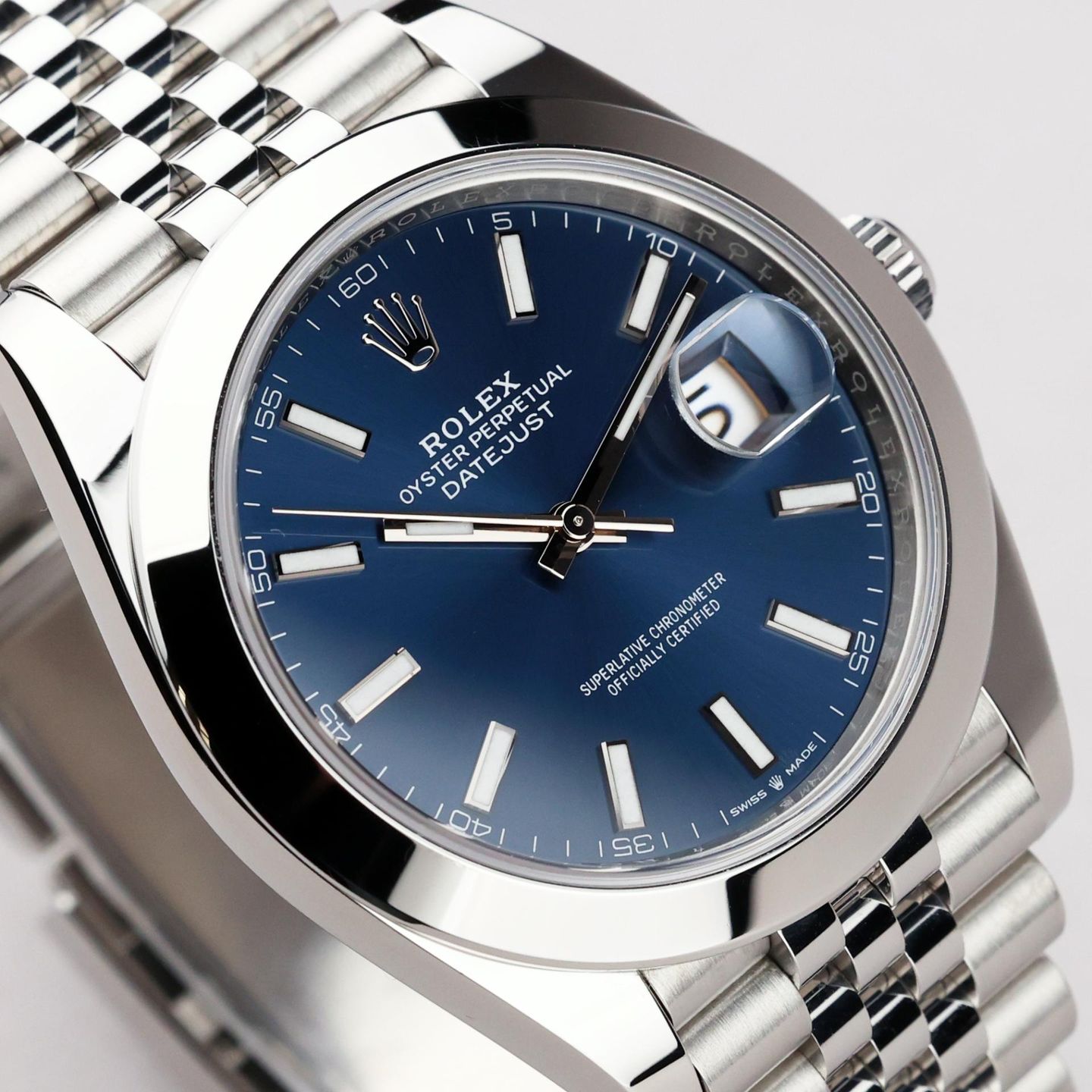 Rolex Datejust 41 126300 (2024) - 41 mm Steel case (3/8)