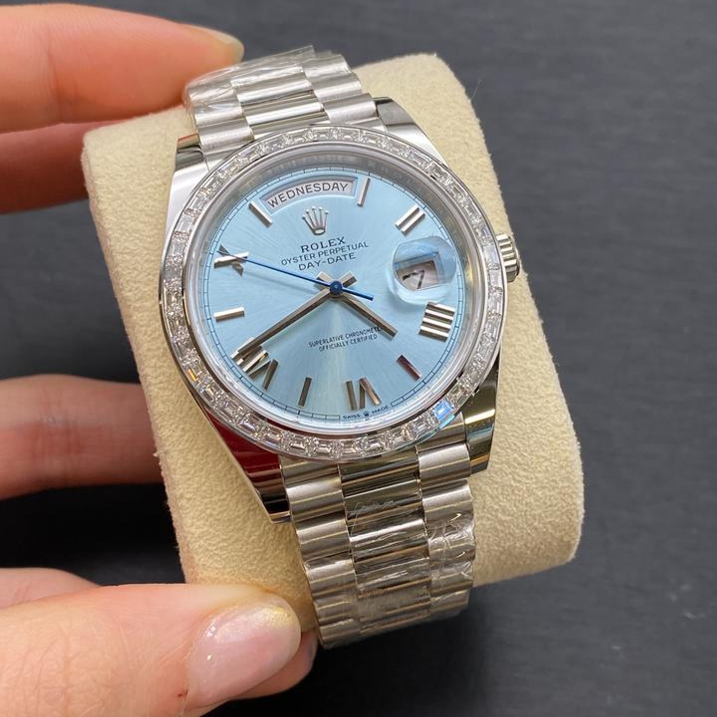 Rolex Day-Date 228396TBR - (9/10)