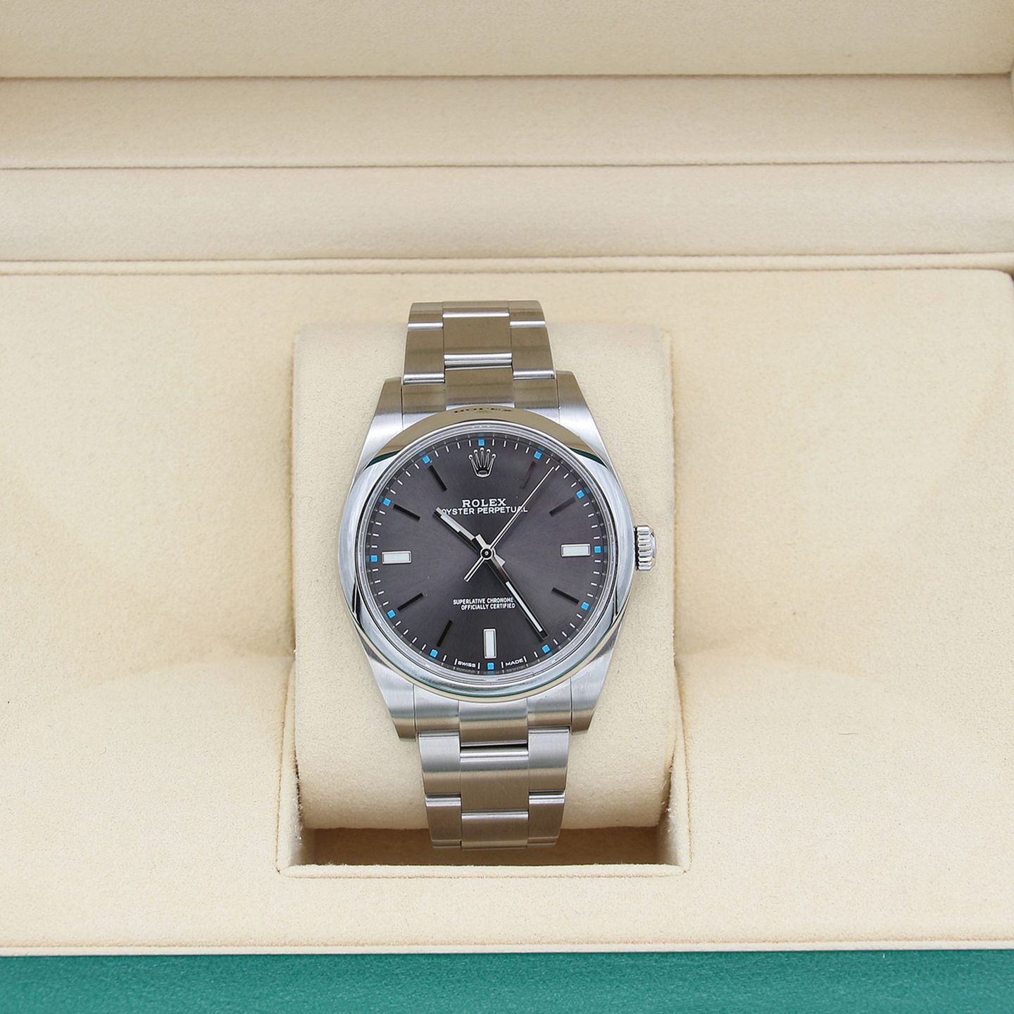 Rolex Oyster Perpetual 39 114300 - (5/8)