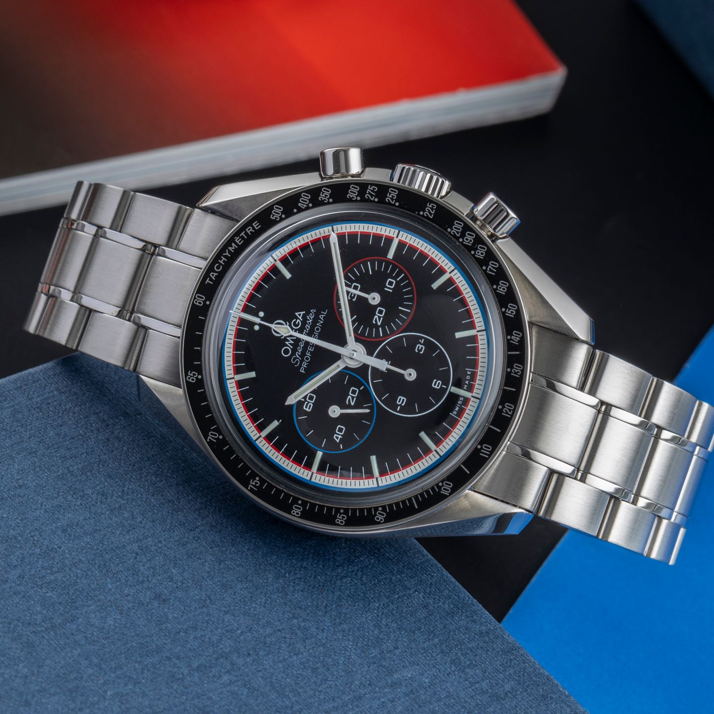 Omega Speedmaster Professional Moonwatch 311.30.42.30.01.003 - (2/8)