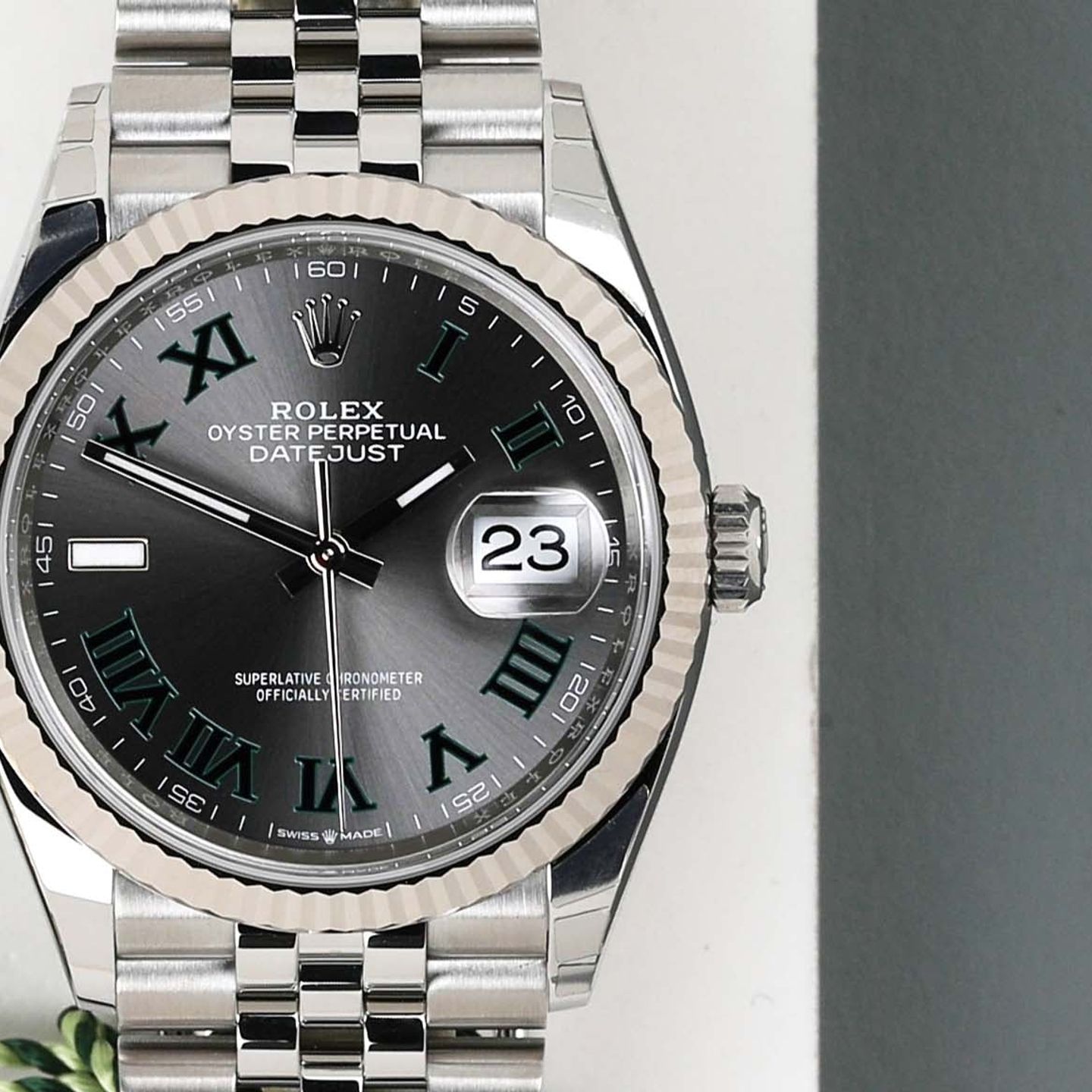 Rolex Datejust 36 126234 (2024) - Grijs wijzerplaat 36mm Staal (4/8)