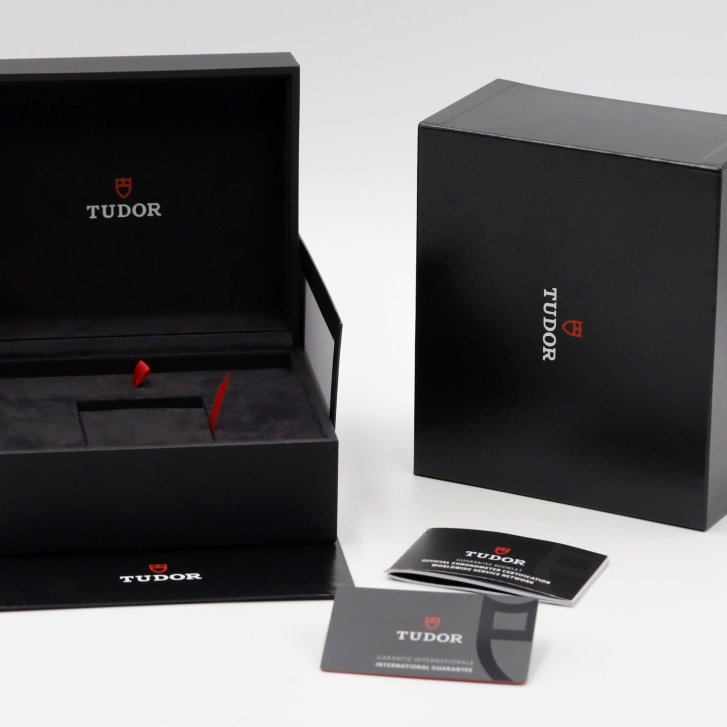 Tudor Black Bay 41 7941A1A0RU (Unknown (random serial)) - Black dial 41 mm Steel case (8/8)