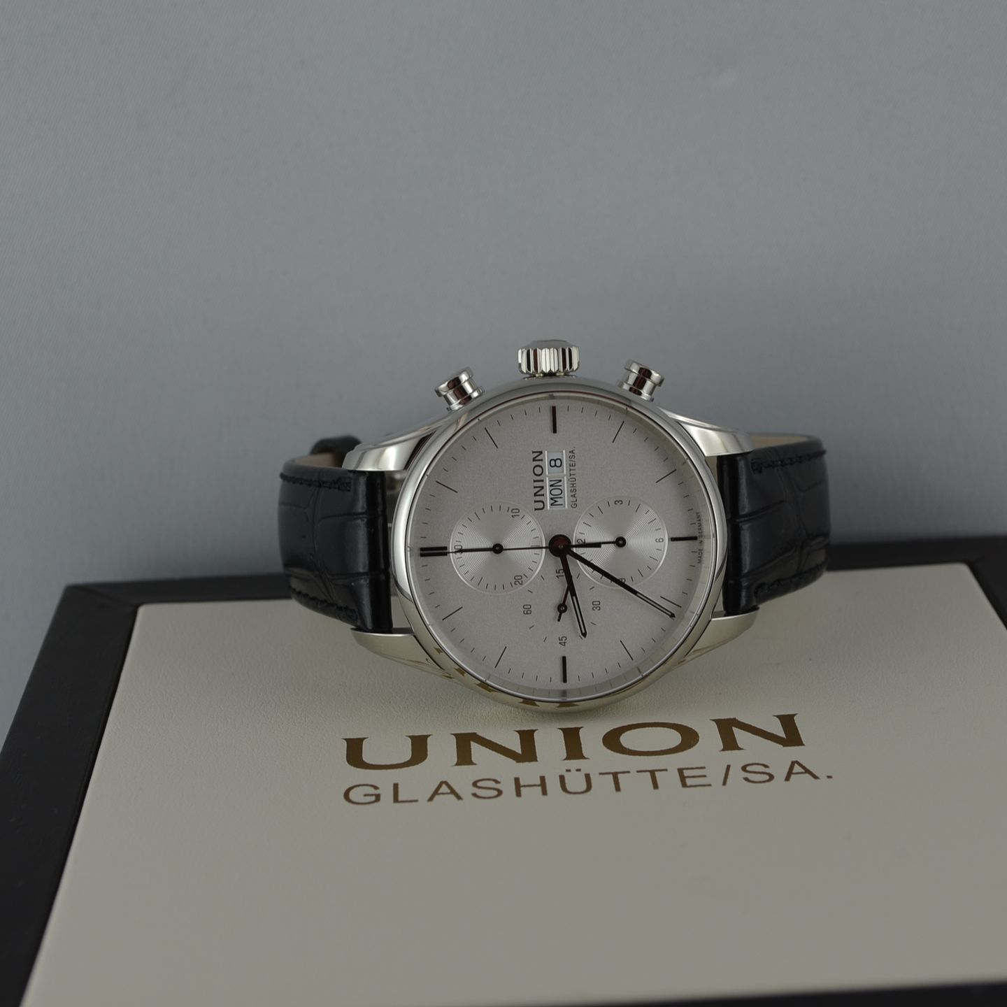 Union Glashütte Viro Chronograph D011.414.16.031.00 (2024) - Zwart wijzerplaat 40mm Staal (4/5)