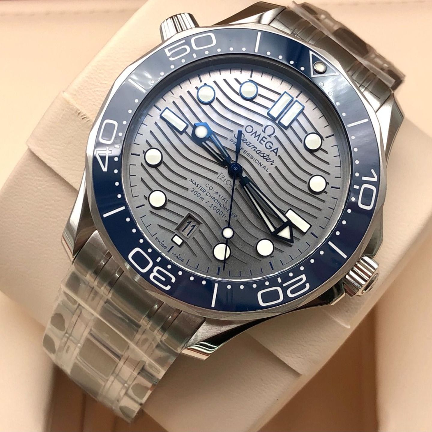 Omega Seamaster Diver 300 M 210.30.42.20.06.001 - (5/8)