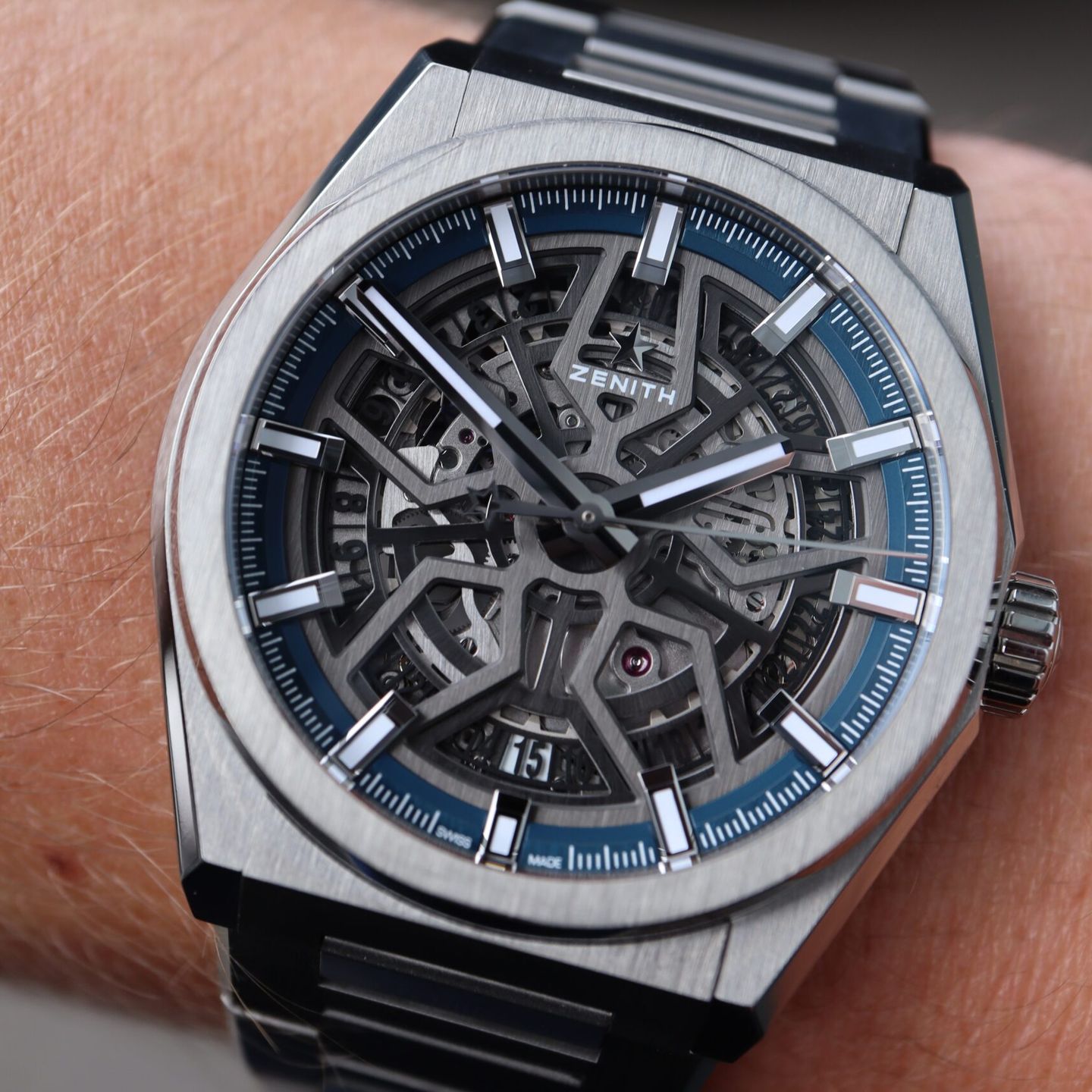 Zenith Defy 95.9000.670/78.M9000 - (1/8)