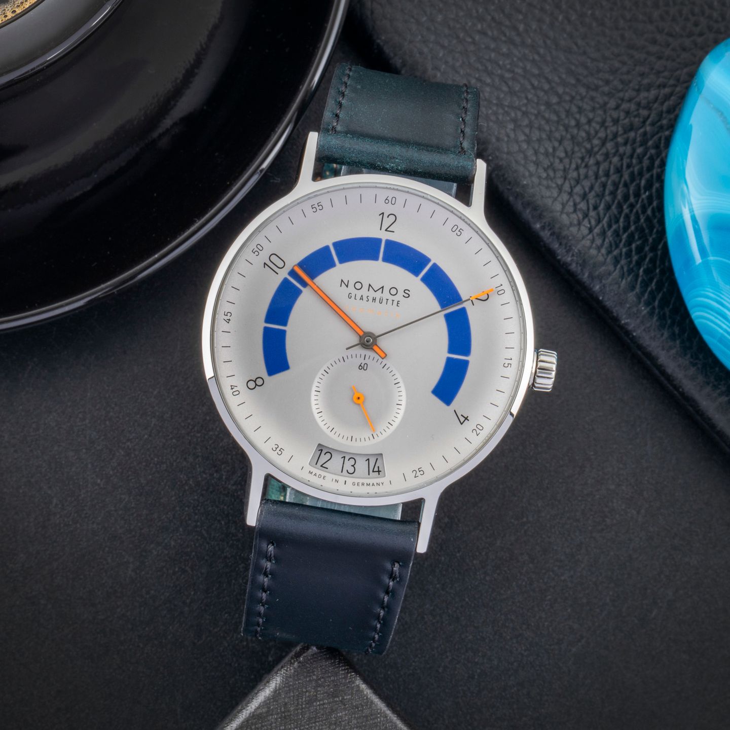 NOMOS Autobahn 1303 - (1/8)