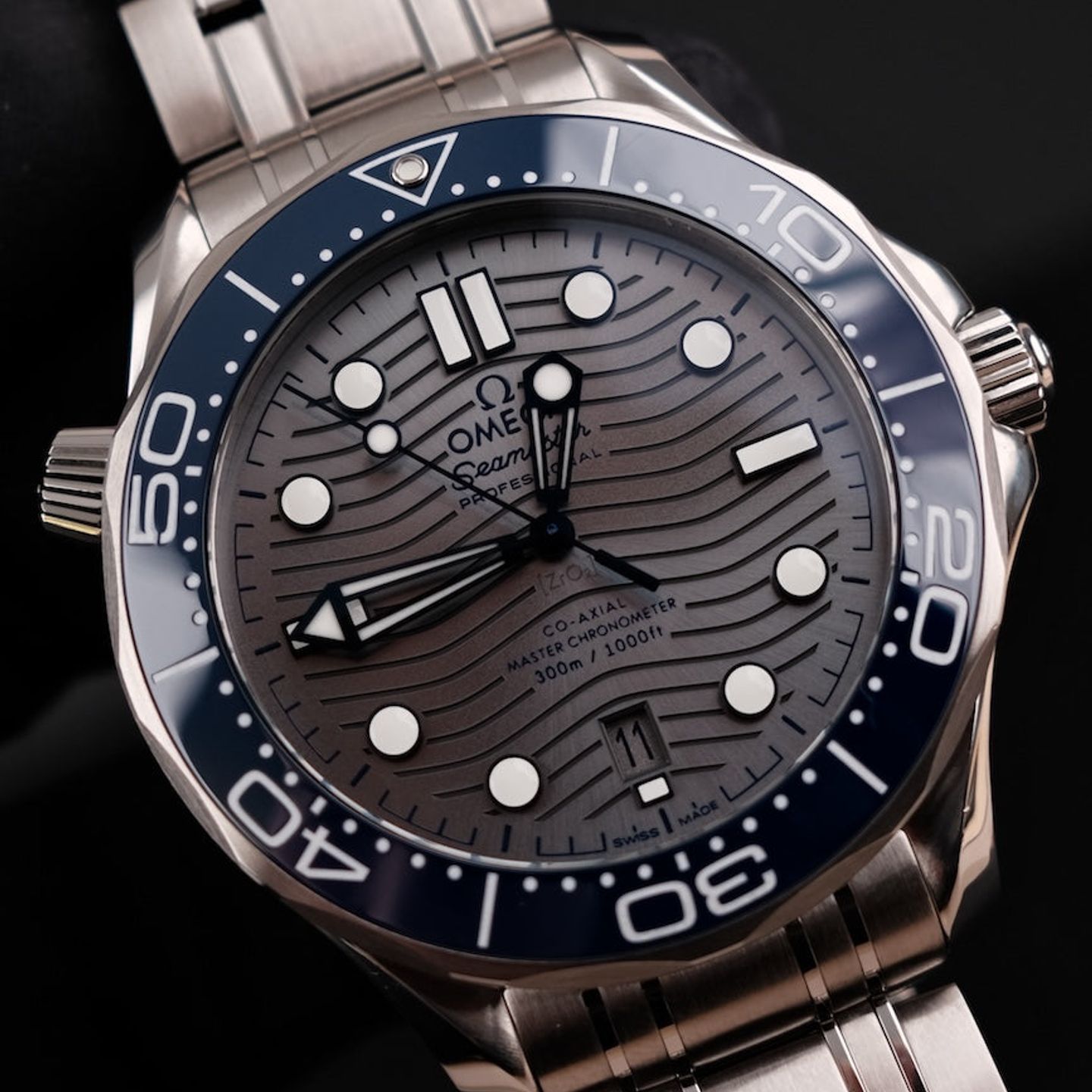 Omega Seamaster Diver 300 M 210.30.42.20.06.001 (2019) - Silver dial 42 mm Steel case (4/8)