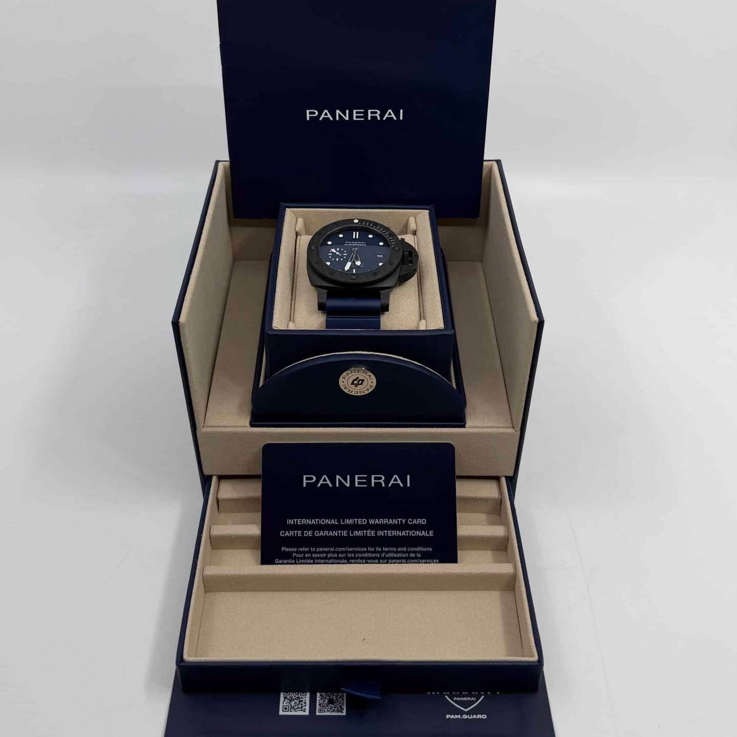 Panerai Luminor Submersible PAM01232 - (3/8)