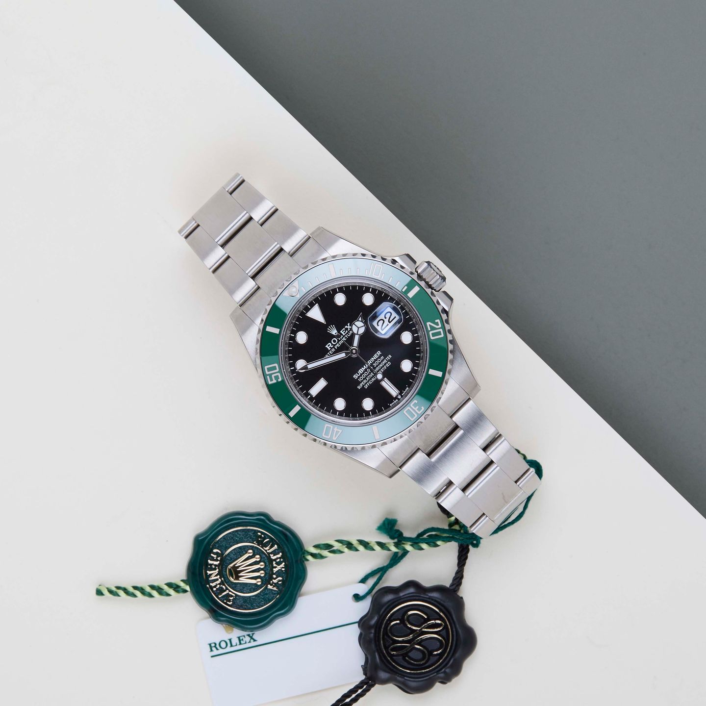 Rolex Submariner Date 126610LV (2022) - Black dial 41 mm Steel case (2/8)