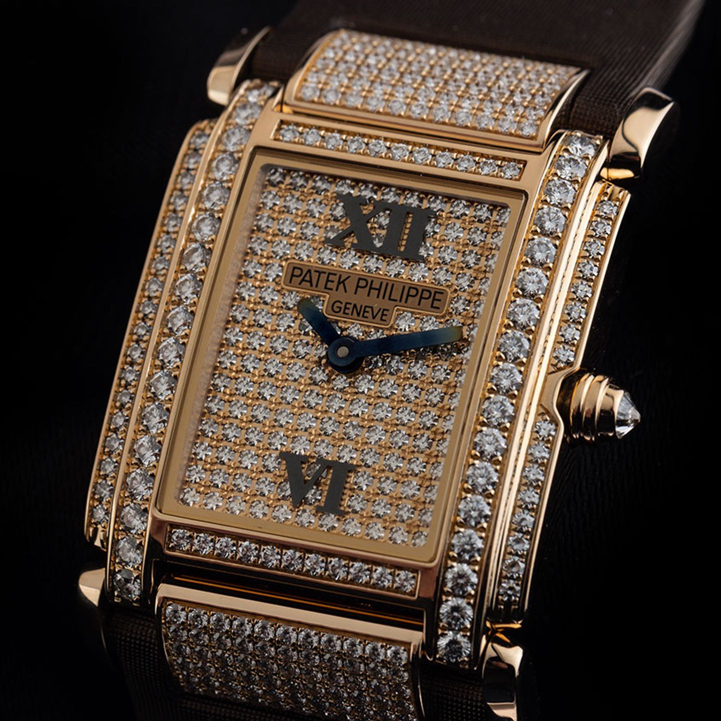 Patek Philippe Twenty~4 4910R-001 - (3/8)