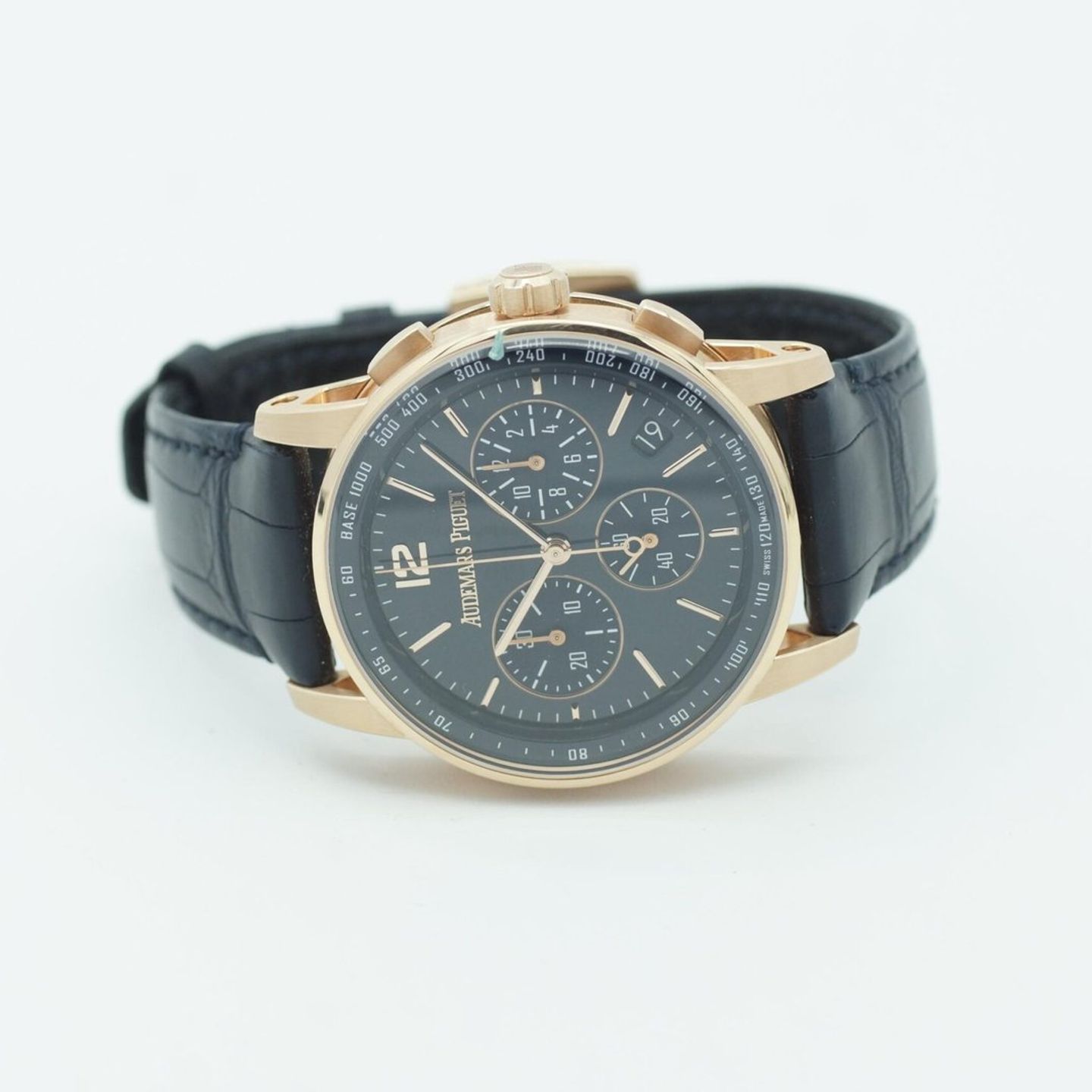 Audemars Piguet CODE 11.59 26393OR.OO.A321CR.01 (2020) - Blue dial 41 mm Rose Gold case (7/8)