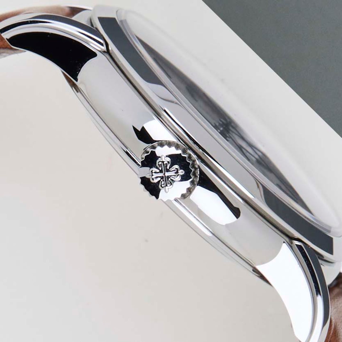 Patek Philippe Calatrava 5212A-001 (2025) - Zilver wijzerplaat 40mm Staal (8/8)