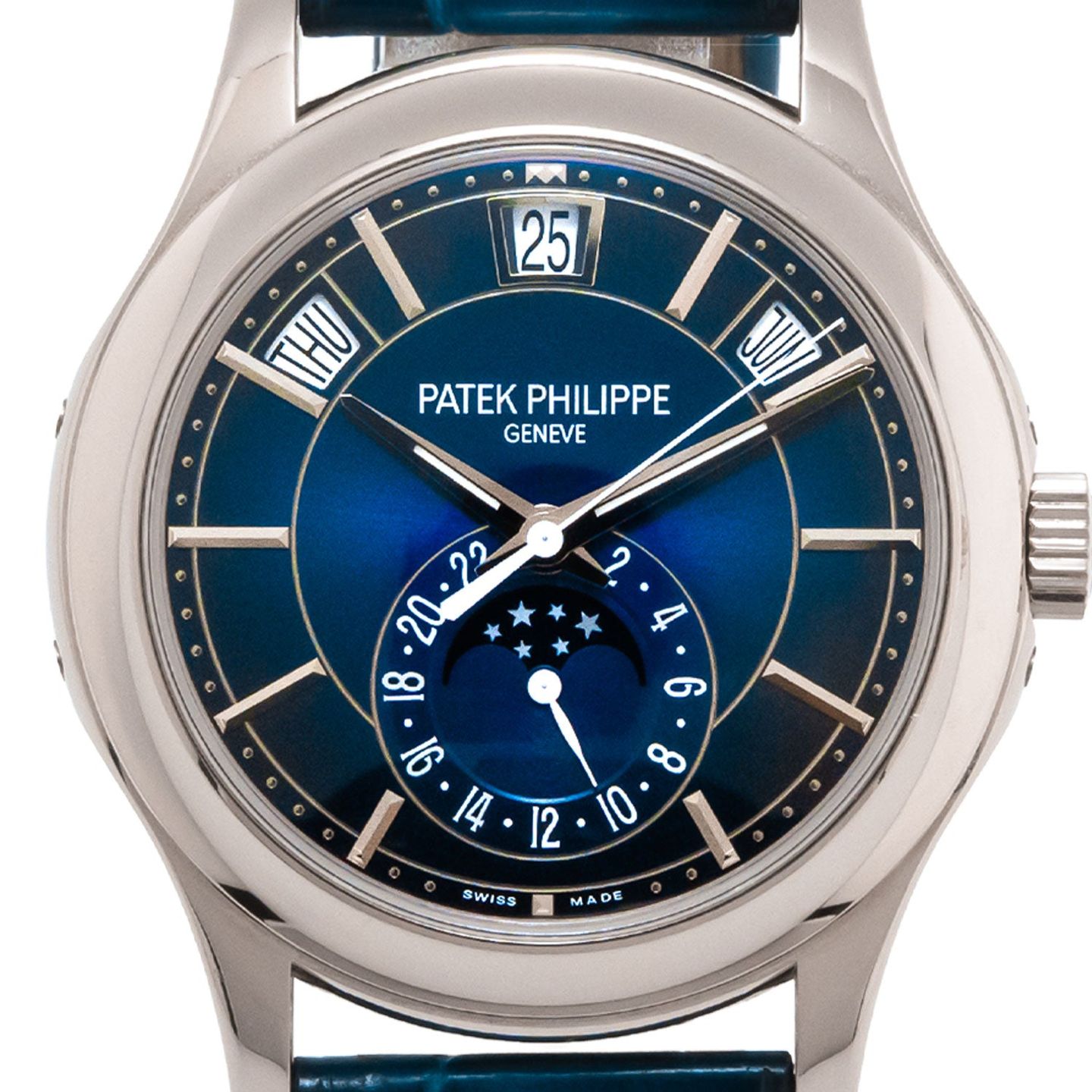 Patek Philippe Annual Calendar 5205G-013 (2019) - Blauw wijzerplaat 40mm Witgoud (2/7)