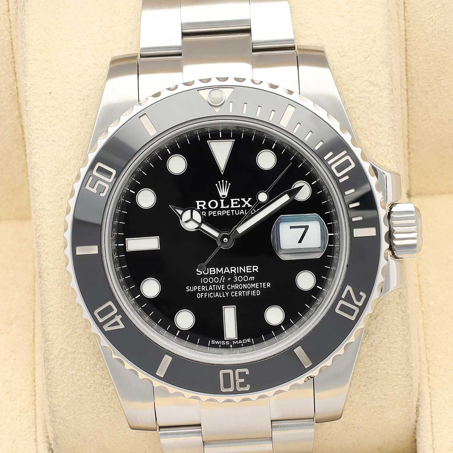 Rolex Submariner Date 116610LN (2016) - Black dial 40 mm Steel case (1/8)