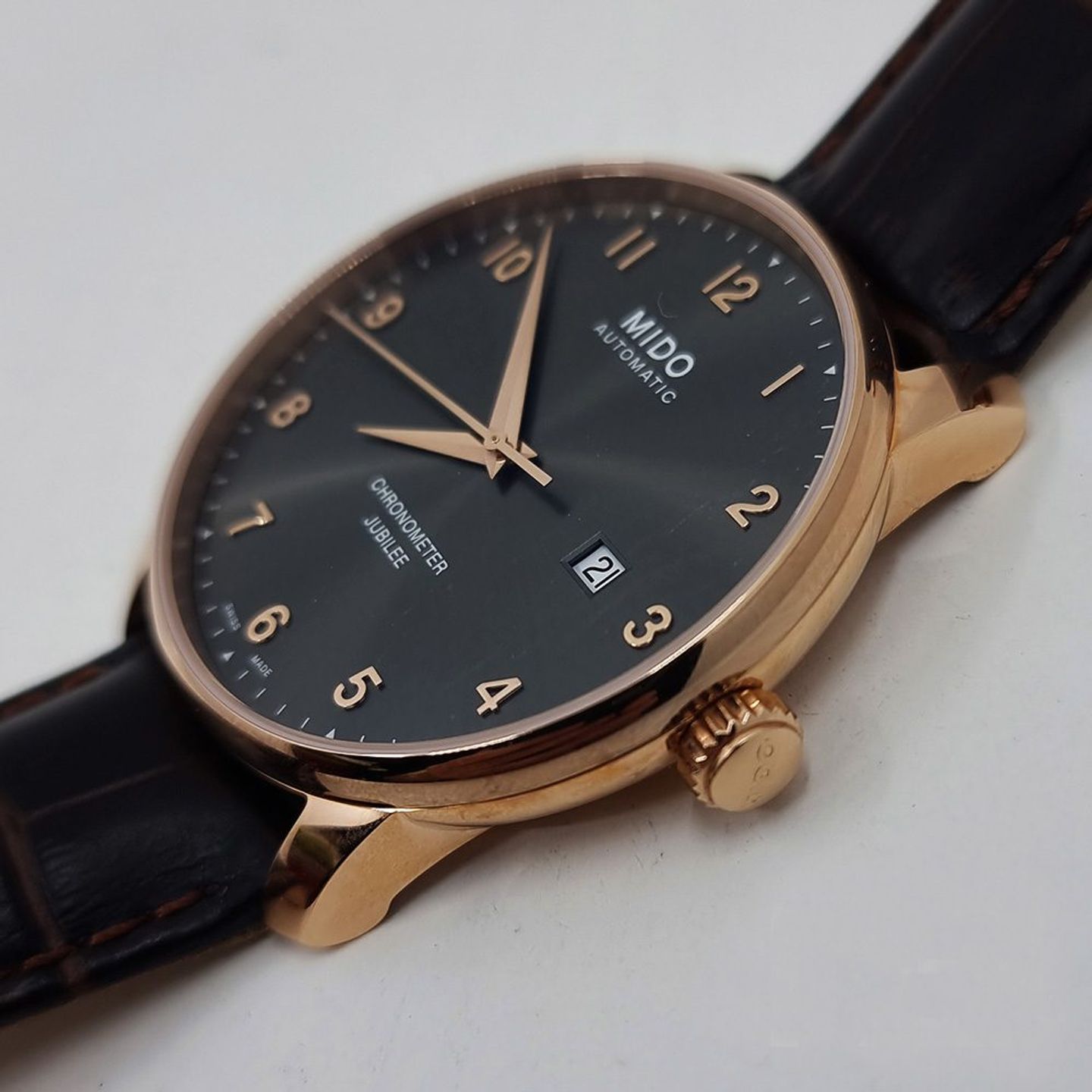 Mido Baroncelli M037.608.36.062.00 (2025) - Grey dial 42 mm Steel case (3/8)