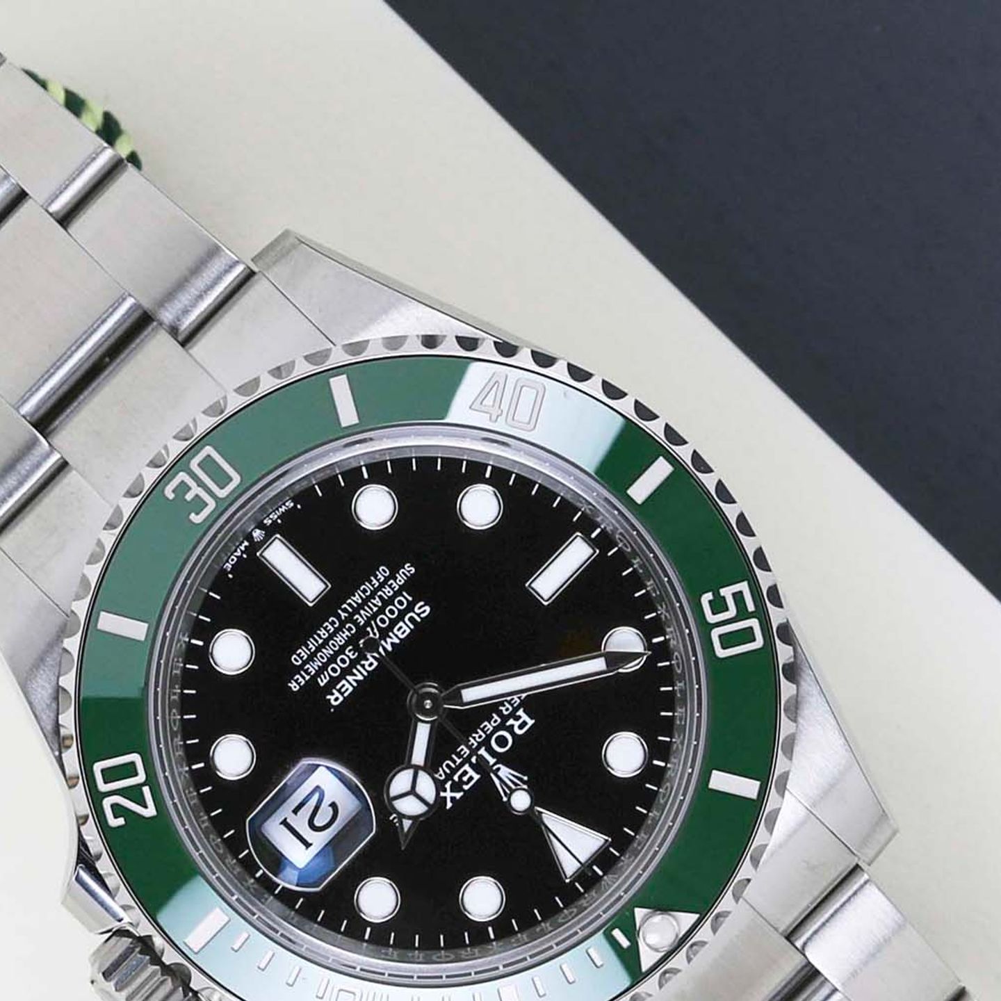 Rolex Submariner Date 126610LV - (4/8)