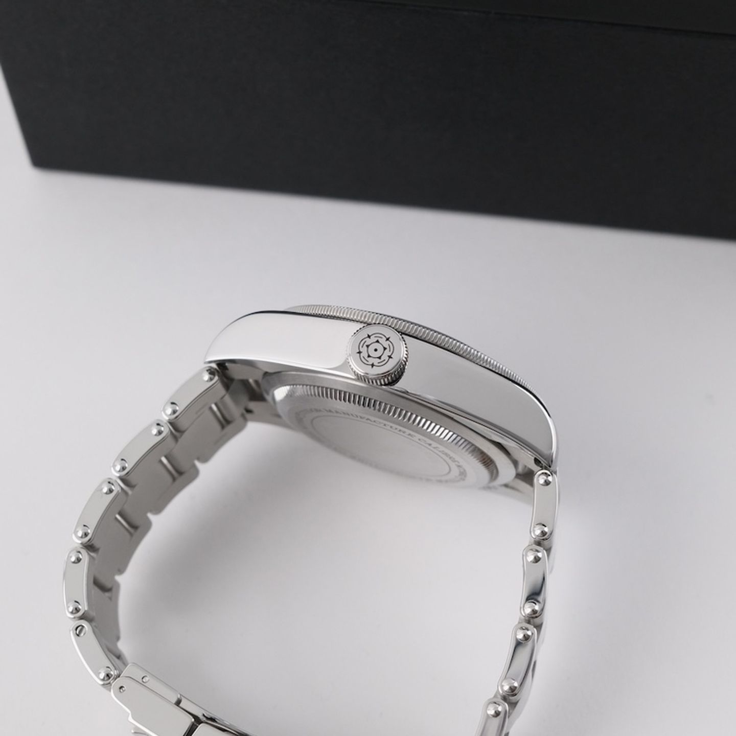 Tudor Black Bay 79230G - (7/8)