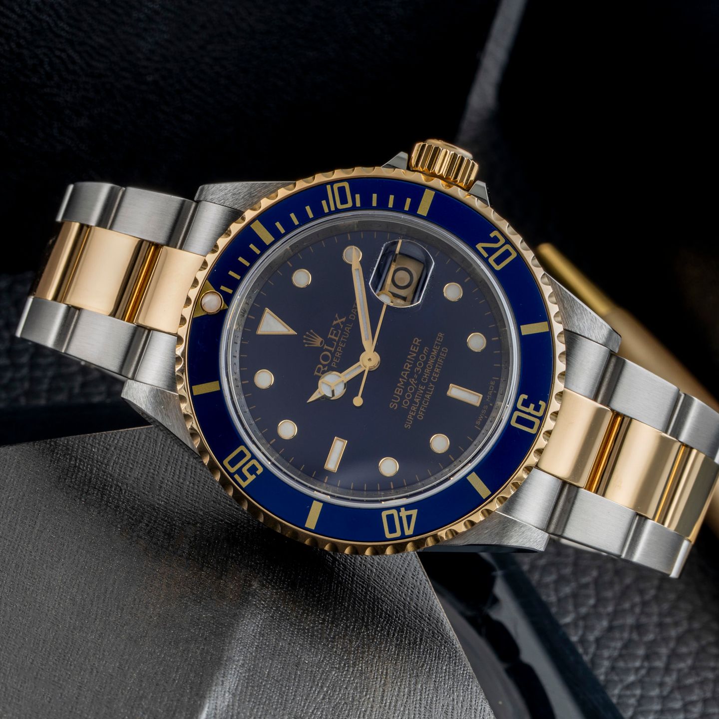 Rolex Submariner Date 16613 BLACK TIFFANY TRITIUM (Unknown (random serial)) - Blue dial 40 mm Steel case (2/8)