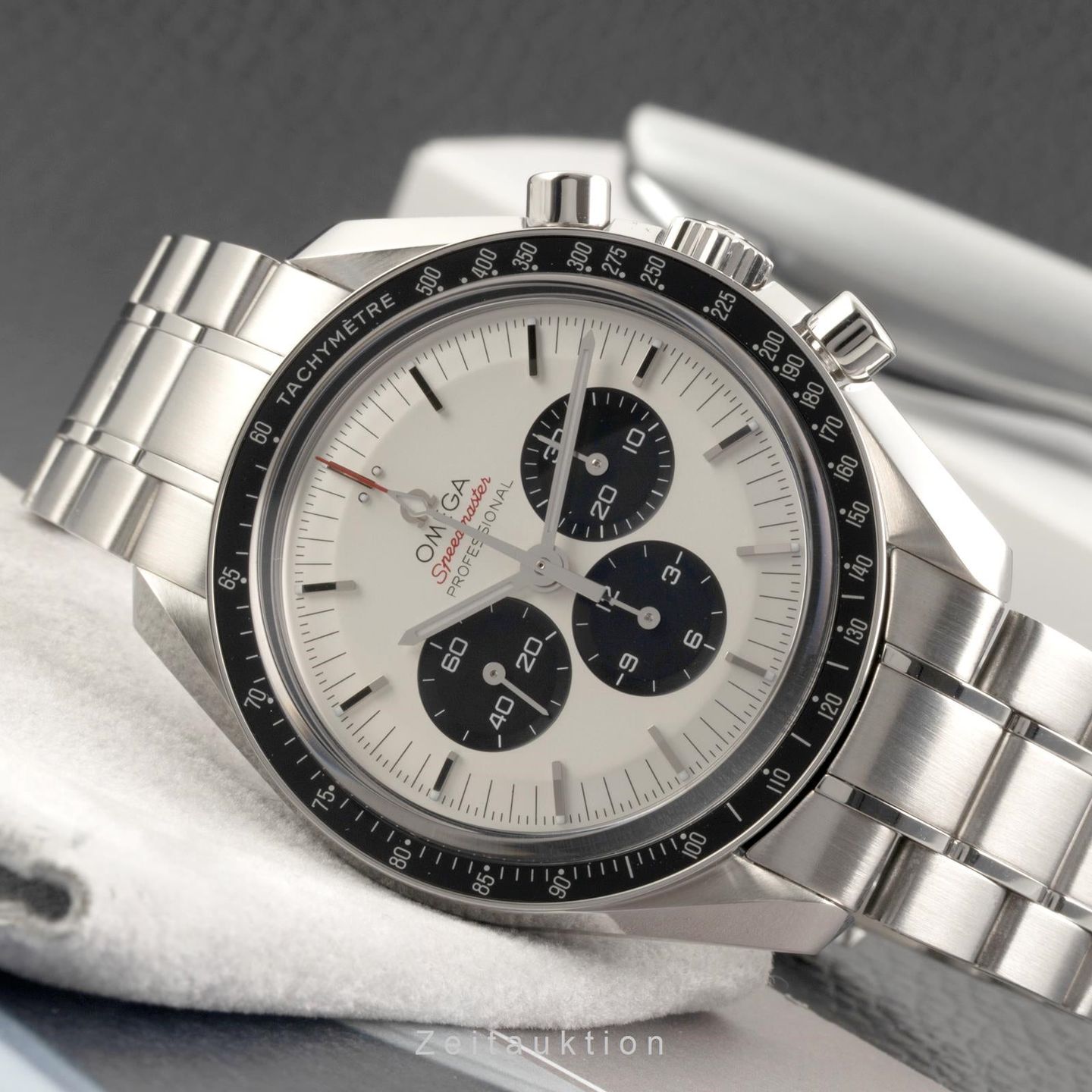 Omega Speedmaster Professional Moonwatch 522.30.42.30.04.001 (Onbekend (willekeurig serienummer)) - Zilver wijzerplaat 42mm Staal (2/8)
