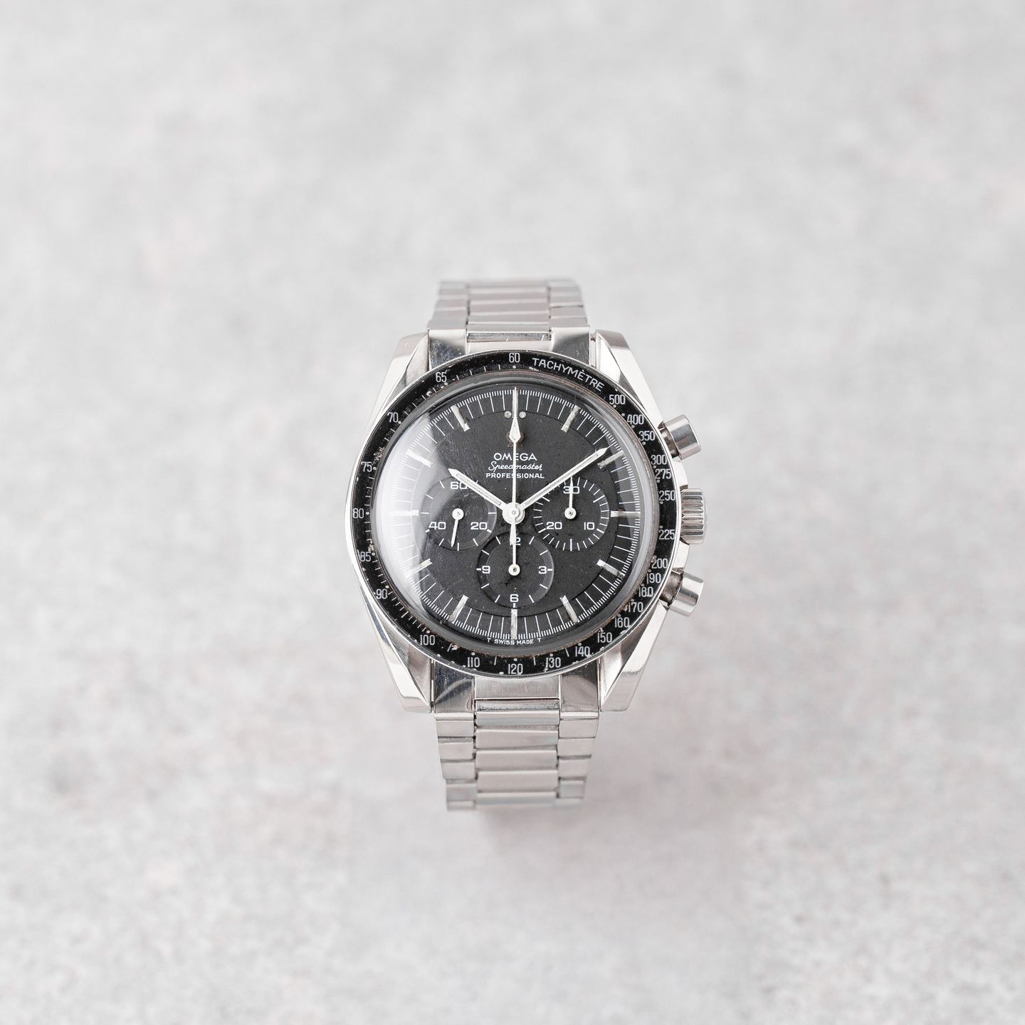 Omega Speedmaster Professional Moonwatch 310.30.42.50.01.001 (1967) - Black dial 42 mm Steel case (1/8)