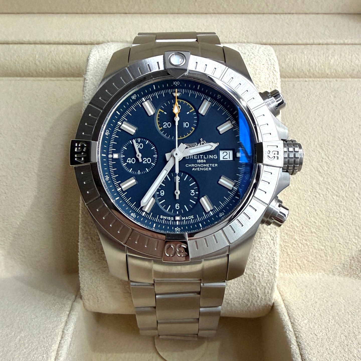 Breitling Avenger A13317101C1A1 - (2/21)