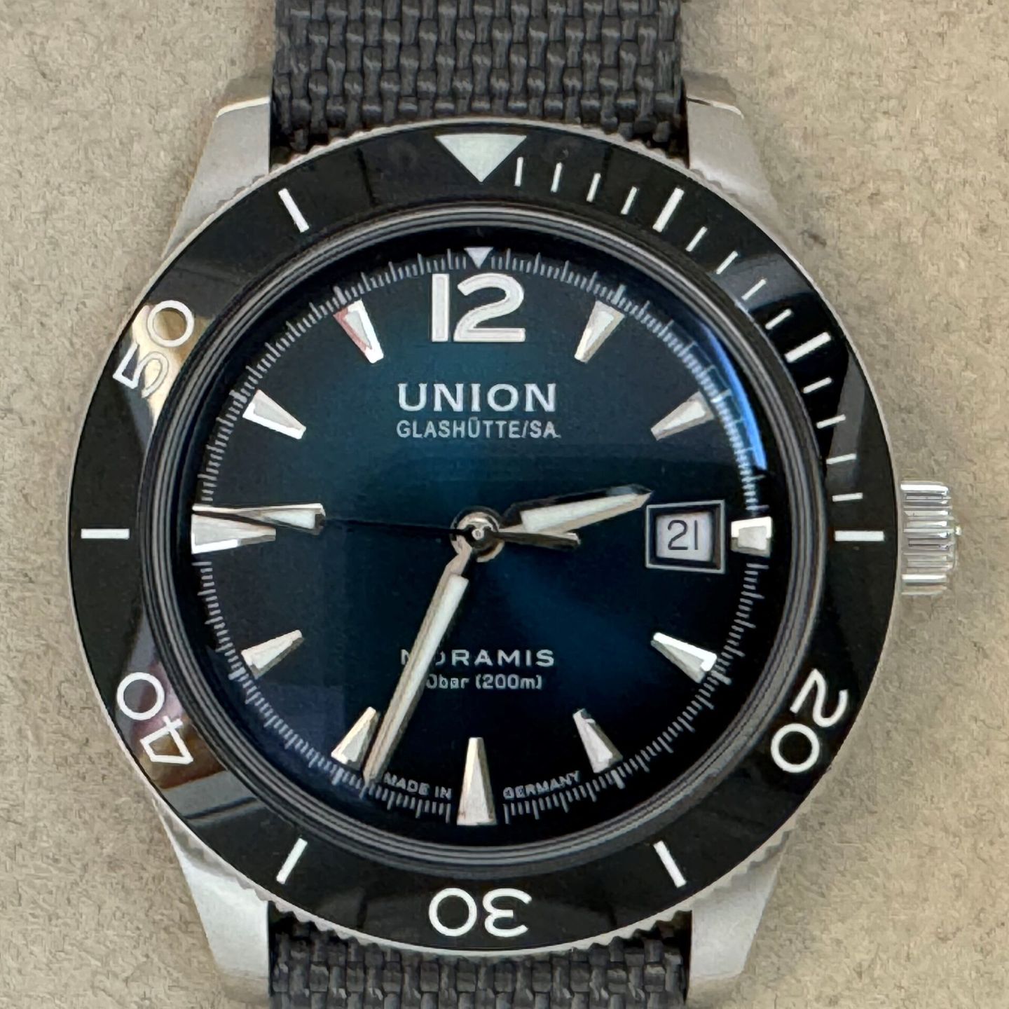 Union Glashütte Noramis Date D012.907.18.097.00 (2024) - Green dial 43 mm Steel case (1/4)