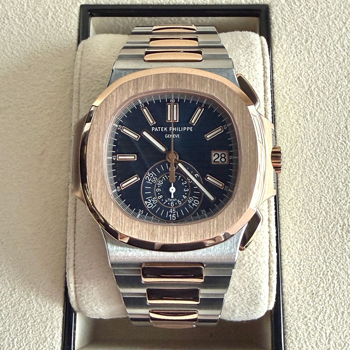Patek Philippe Nautilus 5980/1AR-001 - (1/5)