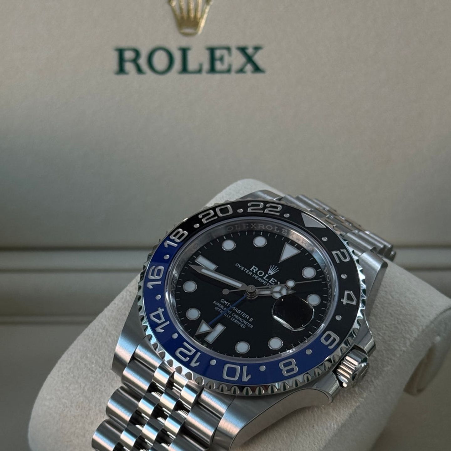 Rolex GMT-Master II 126710BLNR (2025) - Black dial 40 mm Steel case (3/6)