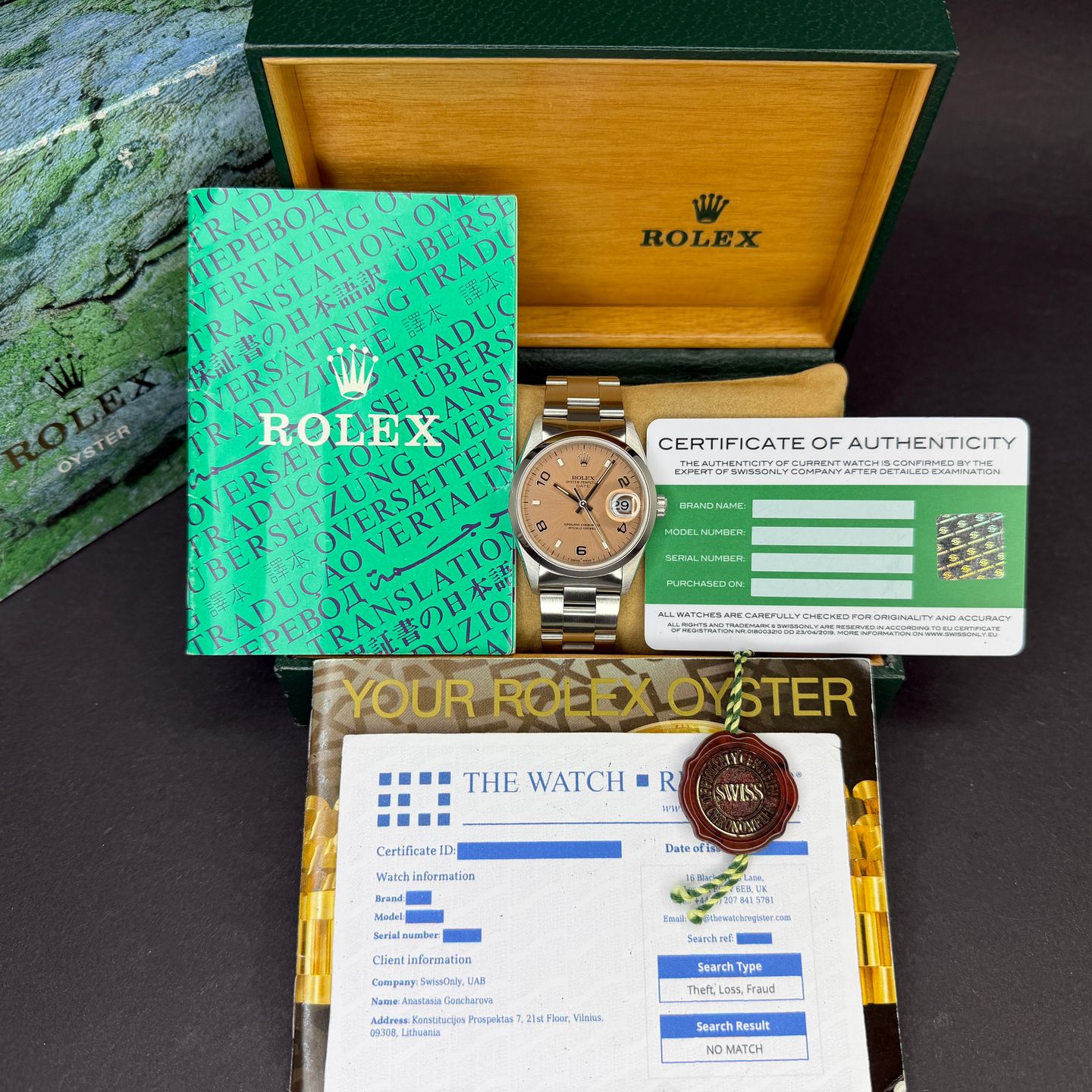 Rolex Oyster Perpetual Date 15200 - (3/8)