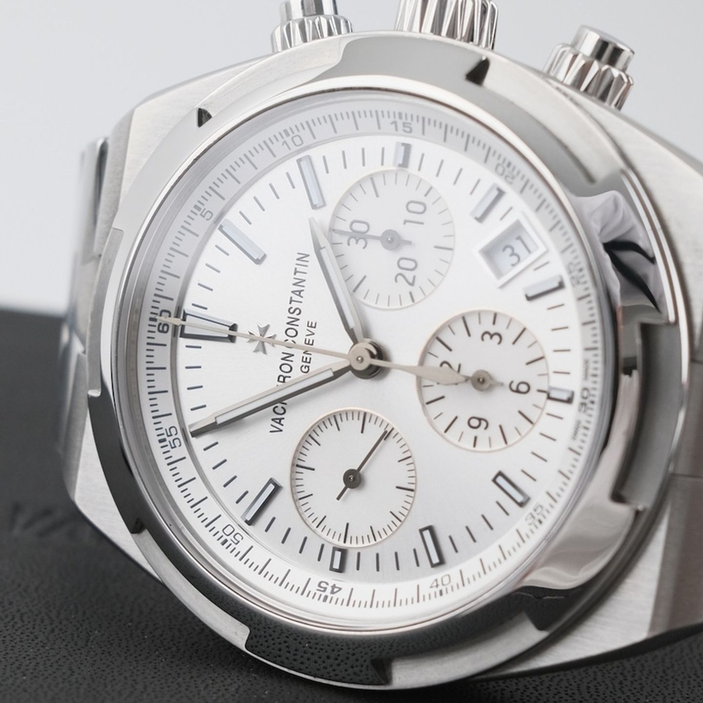 Vacheron Constantin Overseas Chronograph 5500V/110A-B075 - (4/8)