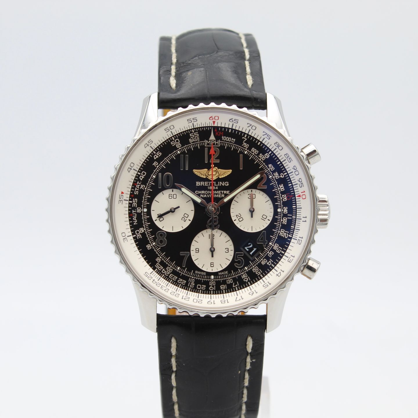 Breitling Navitimer 01 AB0120 (2013) - Black dial 43 mm Steel case (1/8)