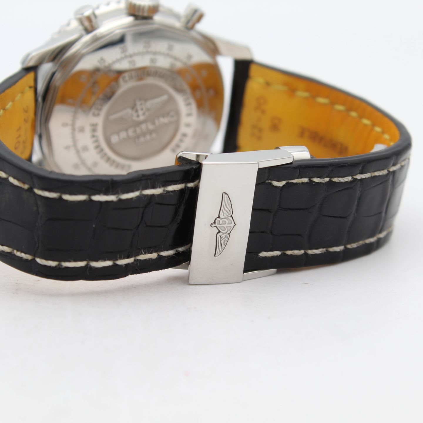 Breitling Navitimer 01 AB0120 (2013) - Black dial 43 mm Steel case (6/8)