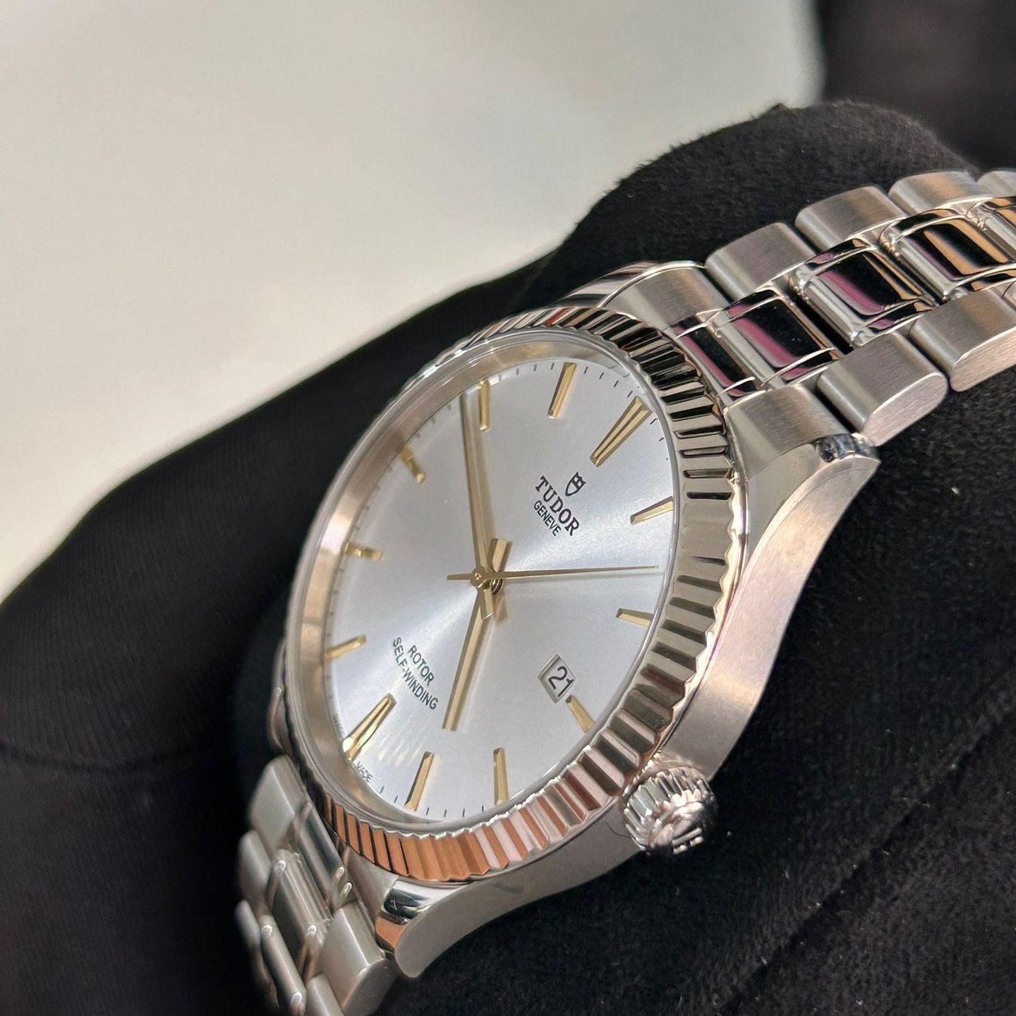 Tudor Style 12710 (2025) - Zilver wijzerplaat 41mm Staal (5/8)