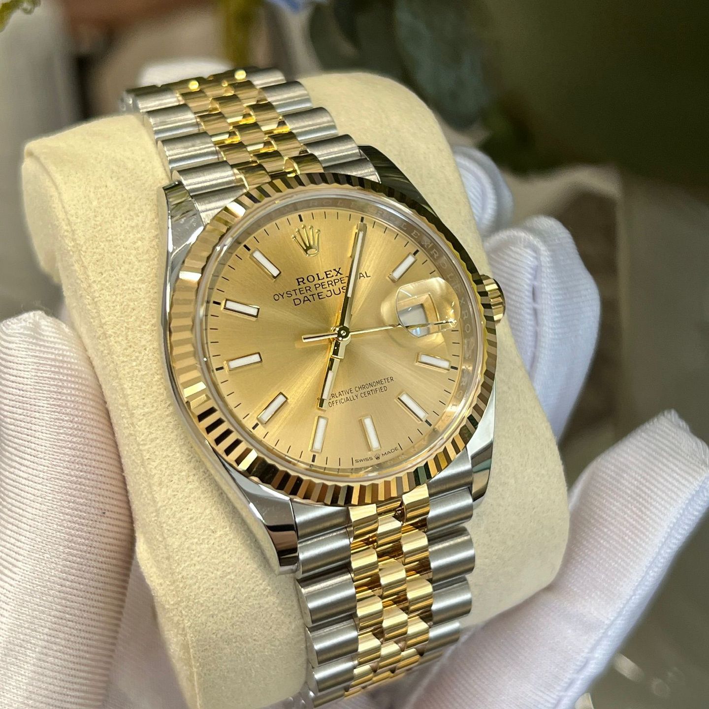 Rolex Datejust 36 126233 (2025) - Unknown dial 36 mm Gold/Steel case (2/6)