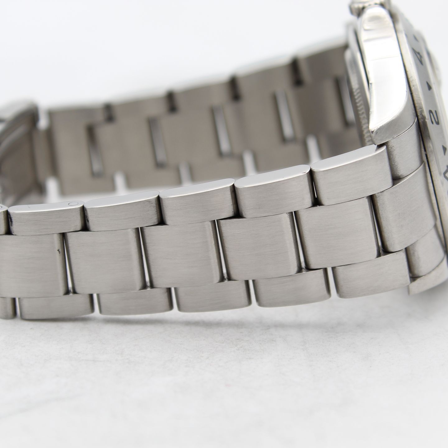 Rolex Explorer II 16570 (2005) - 40mm Staal (6/8)