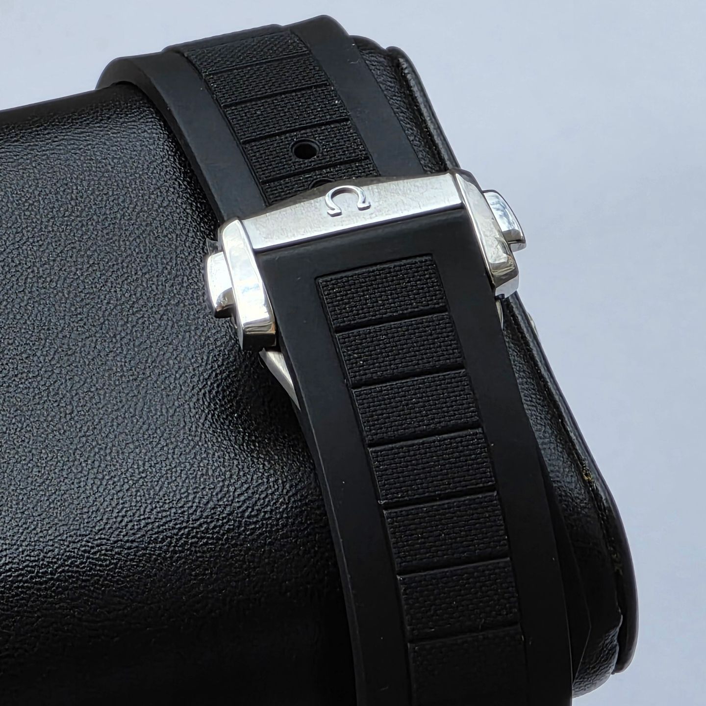 Omega Seamaster Planet Ocean 217.32.42.21.01.001 - (6/7)