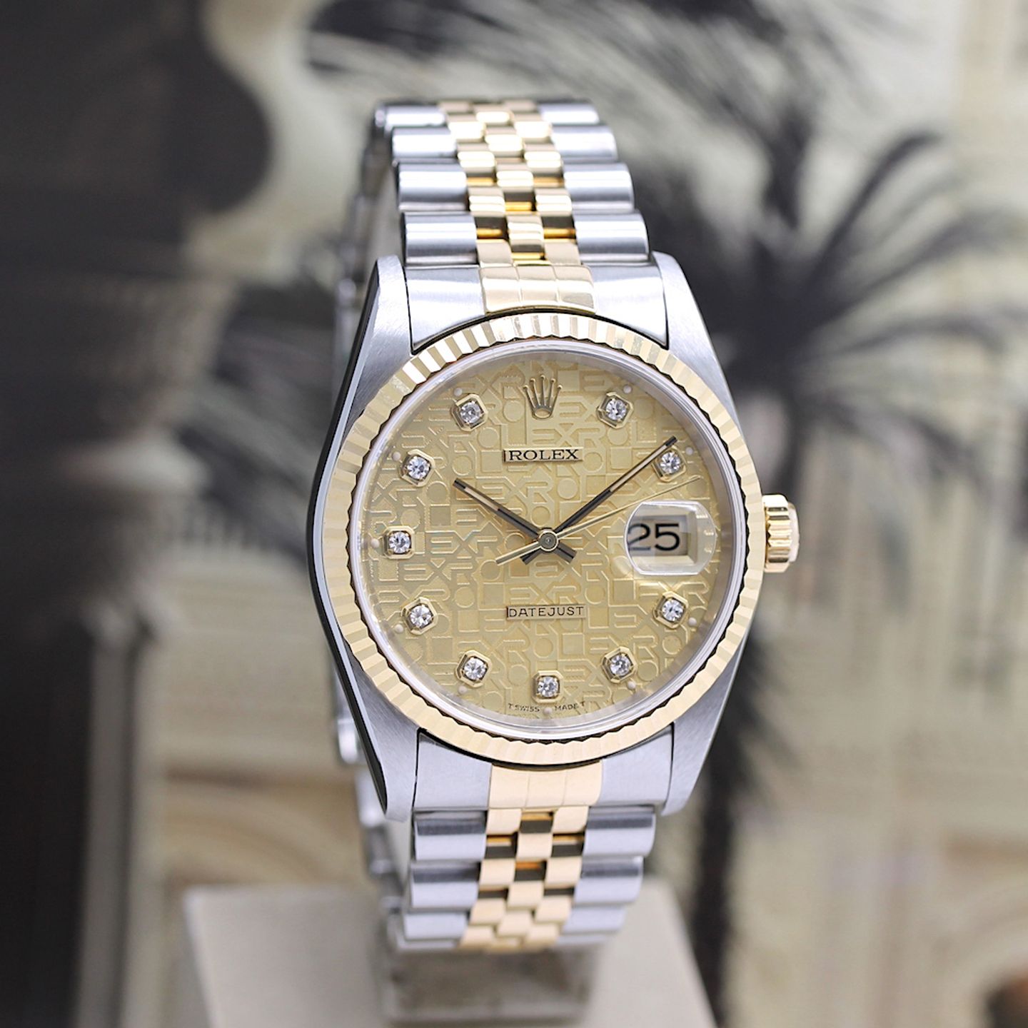 Rolex Datejust 36 16233 (2002) - Champagne dial 36 mm Gold/Steel case (6/8)