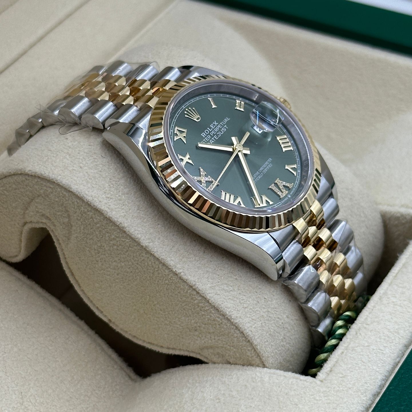 Rolex Datejust 36 126233 (2025) - Onbekend wijzerplaat 36mm Goud/Staal (4/8)